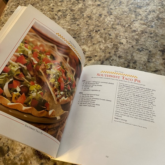 Pampered Chef stoneware sensations cook book - Picture 3 of 6